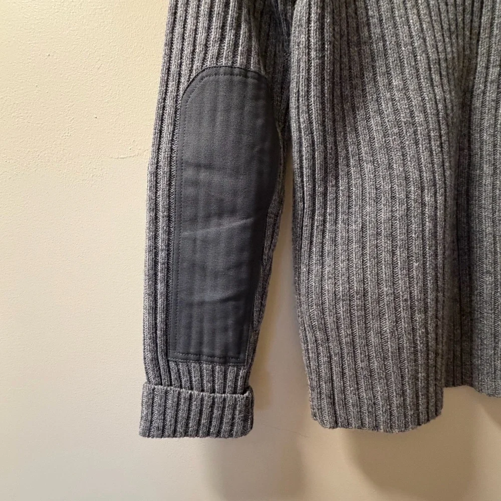 Men's gray commando sweater is comfortable, warm and‎ impeccably styled